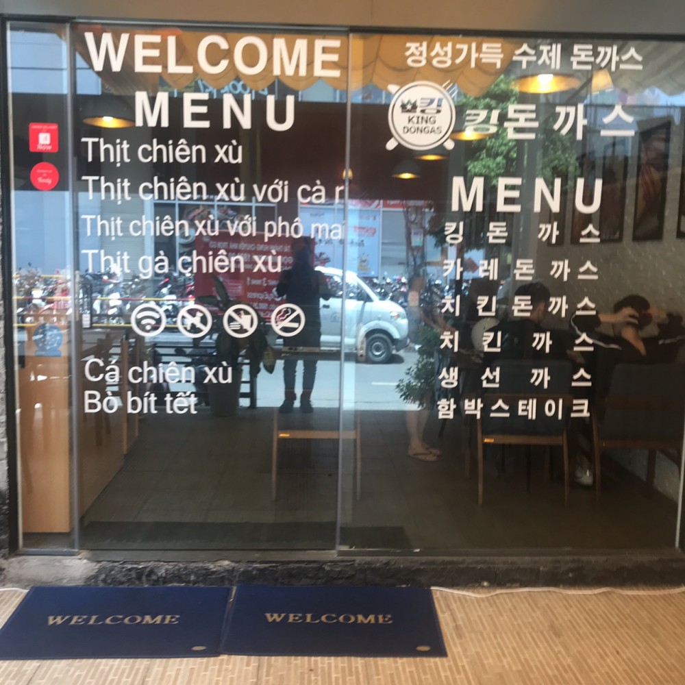 Nhà hàng KING DONGAS Số 2 Quách Văn Tuấn, Quận Tân Bình